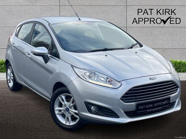 Ford Fiesta Hatchback, Petrol, 2016, Silver