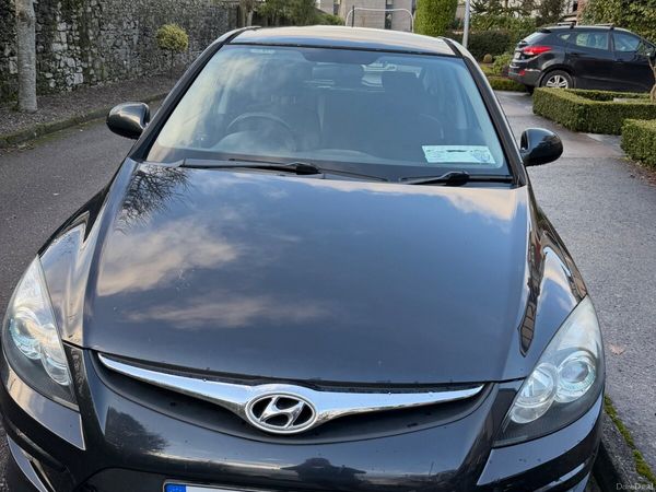 Hyundai i30 Hatchback, Diesel, 2011, Black