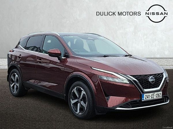 Nissan Qashqai MPV, Petrol, 2024, Red