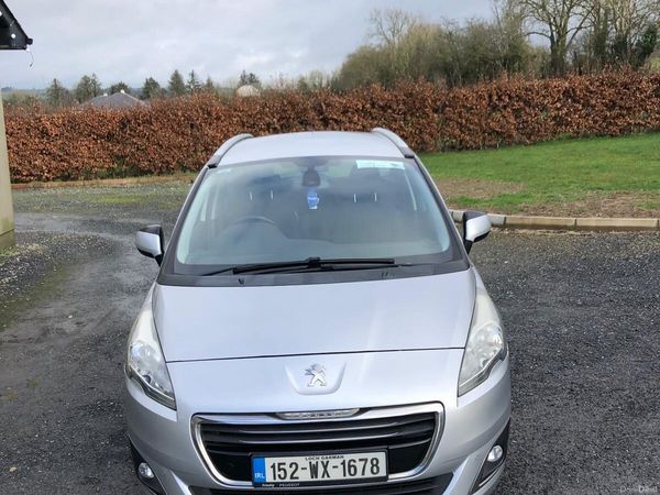 Peugeot 5008 MPV, Diesel, 2015, Silver