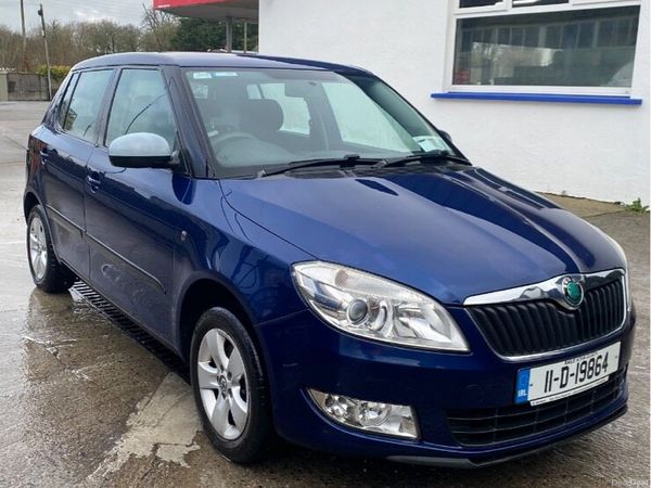 Skoda Fabia Hatchback, Petrol, 2011, Blue