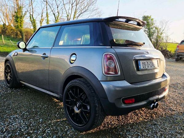 Mini Cooper Hatchback, Petrol, 2009, Grey