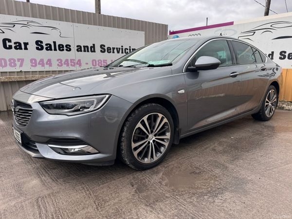 Opel Insignia Hatchback, Diesel, 2019, Grey