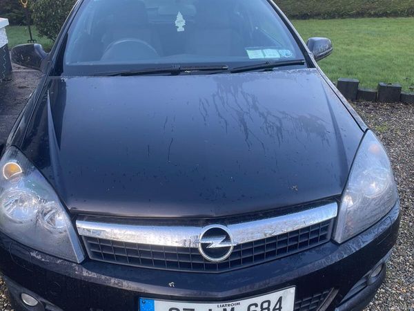 Opel Astra Hatchback, Diesel, 2007, Black