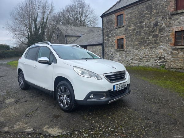 Peugeot 2008 SUV, Petrol, 2015, White