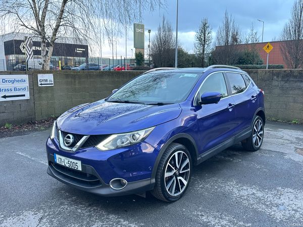 Nissan Qashqai SUV, Diesel, 2017, Blue