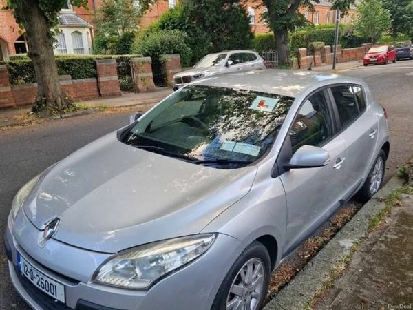 Renault Megane Hatchback, Diesel, 2012, Silver