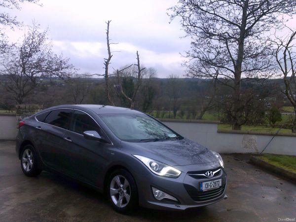 Hyundai i40 Saloon, Diesel, 2013, Silver