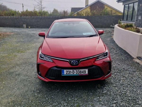 Toyota Corolla Saloon, Petrol Hybrid, 2023, Red