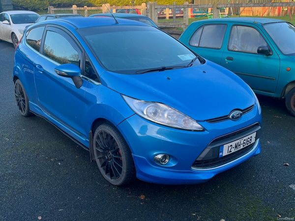 Ford Fiesta Hatchback, Petrol, 2012, Blue