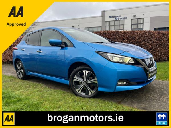 Nissan Leaf Hatchback, Electric, 2022, Blue