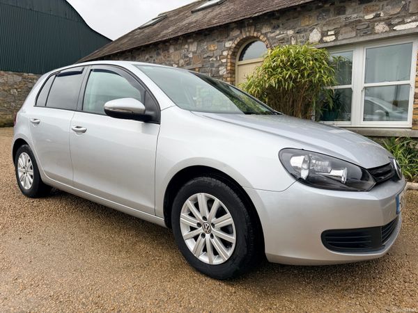Volkswagen Golf Hatchback, Petrol, 2013, Silver
