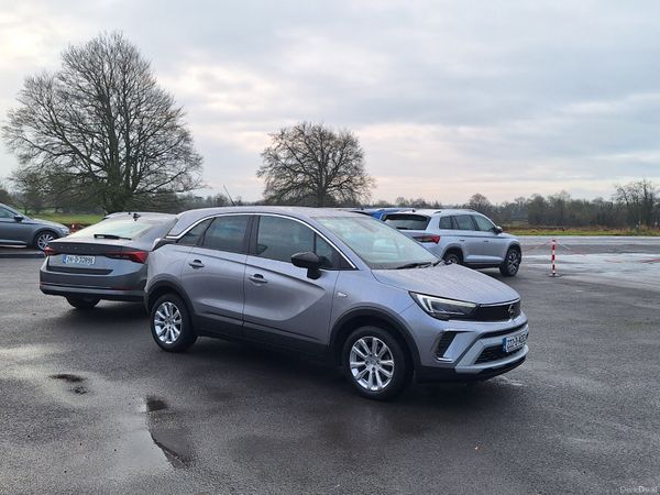 Opel Crossland SUV, Diesel, 2022, Grey