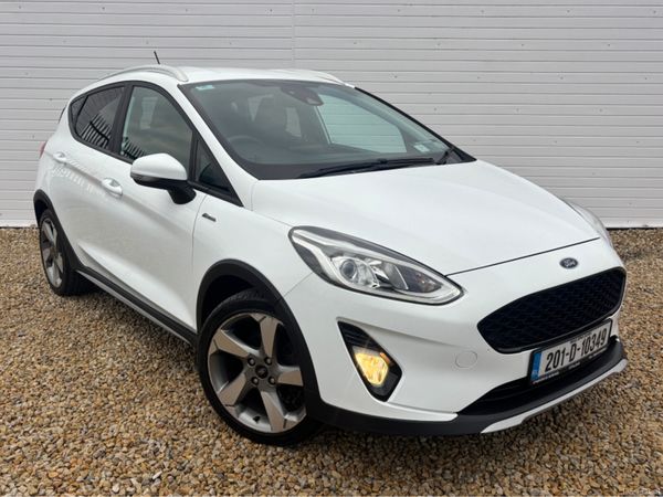 Ford Fiesta Hatchback, Petrol, 2020, White