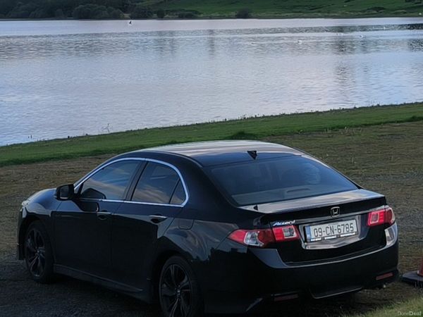 Honda Accord Saloon, Diesel, 2009, Black