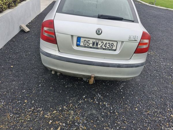Skoda Octavia Hatchback, Diesel, 2005, Silver