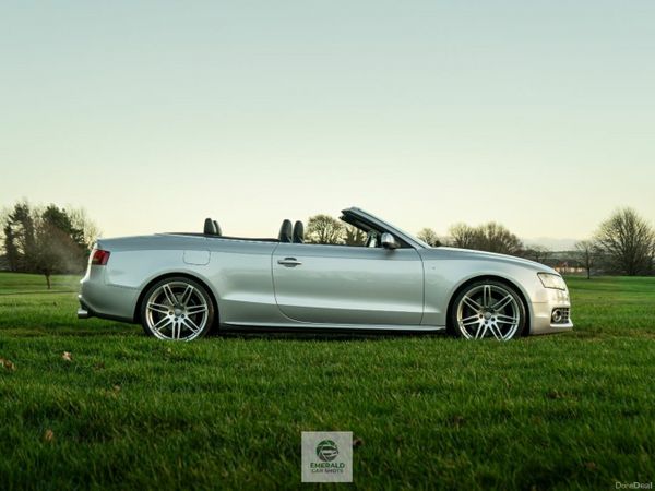 Audi S5 Convertible, Petrol, 2011, Silver