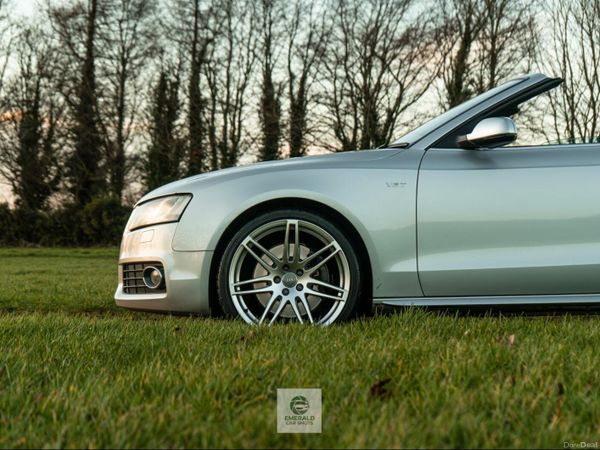 Audi S5 Convertible, Petrol, 2011, Silver