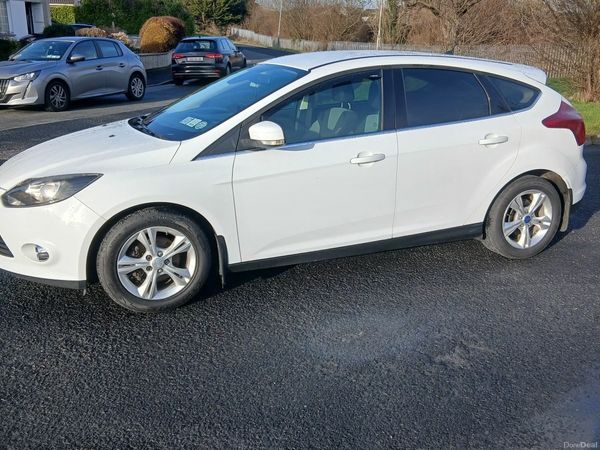 Ford Focus Hatchback, Diesel, 2014, White