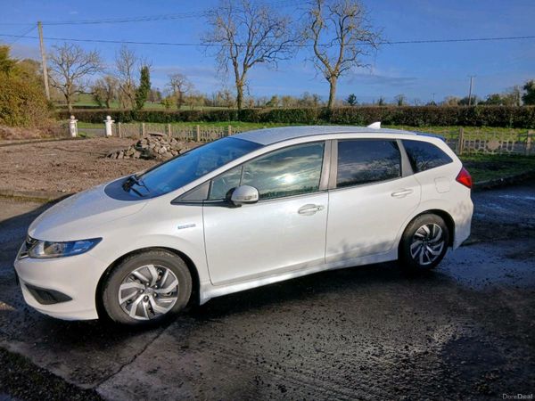 Honda Other MPV, Petrol Hybrid, 2015, White