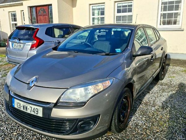 Renault Megane Estate, Diesel, 2013, Gold