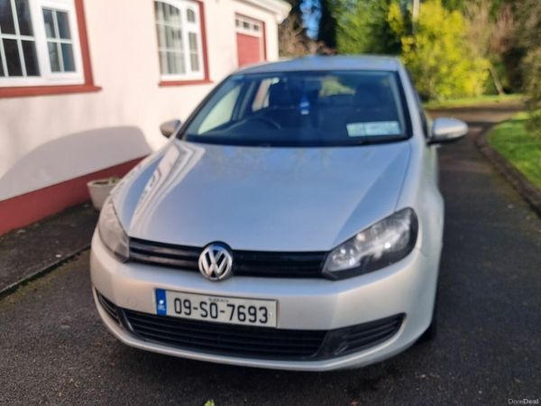 Volkswagen Golf Hatchback, Petrol, 2009, Silver