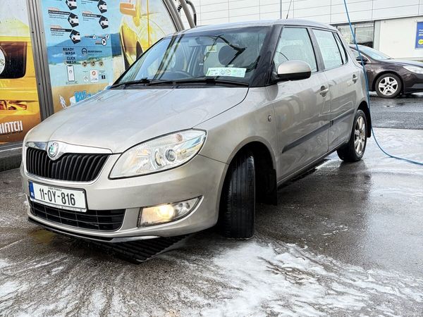 Skoda Fabia Hatchback, Diesel, 2011, Beige