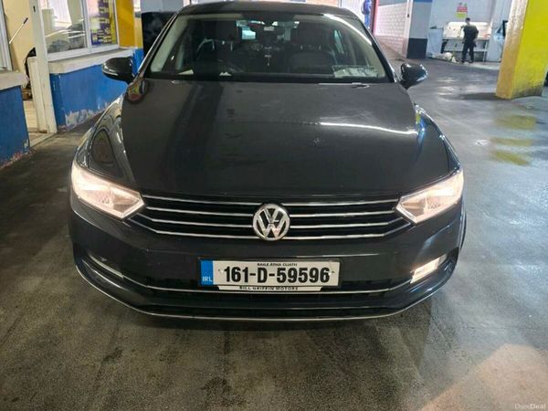 Volkswagen Passat Saloon, Diesel, 2016, Grey