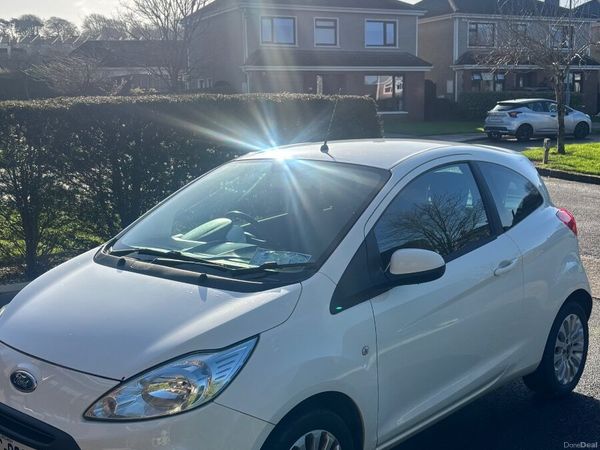 Ford KA Hatchback, Petrol, 2013, White