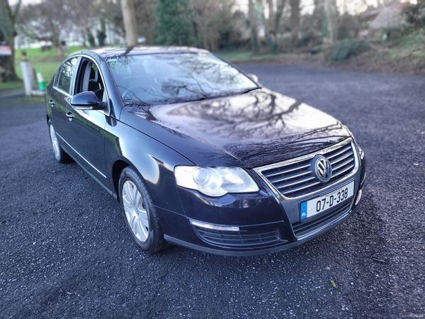 Volkswagen Passat Saloon, Petrol, 2007, Black