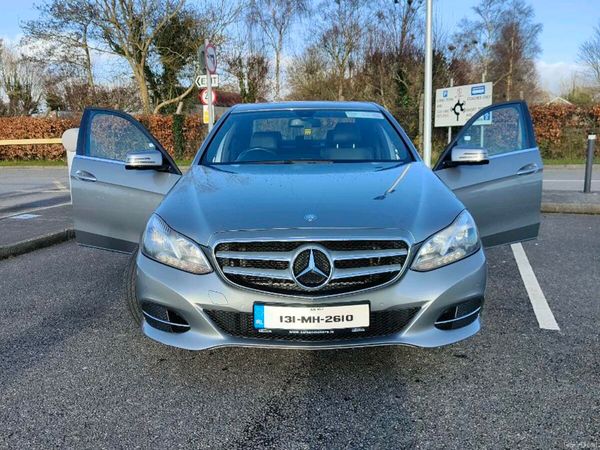 Mercedes-Benz E-Class Saloon, Diesel Hybrid, 2013, Silver