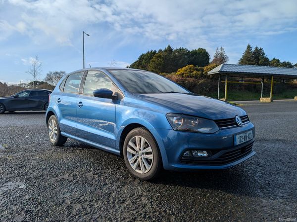 Volkswagen Polo Hatchback, Petrol, 2017, Blue