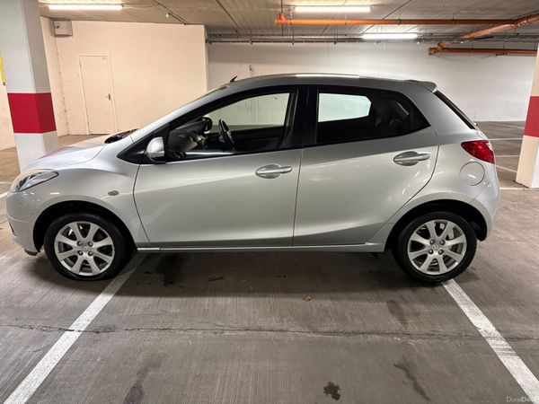 Mazda Mazda2 Hatchback, Petrol, 2010, Grey
