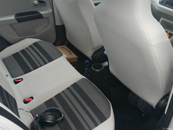 SEAT Mii Hatchback, Petrol, 2015, Silver