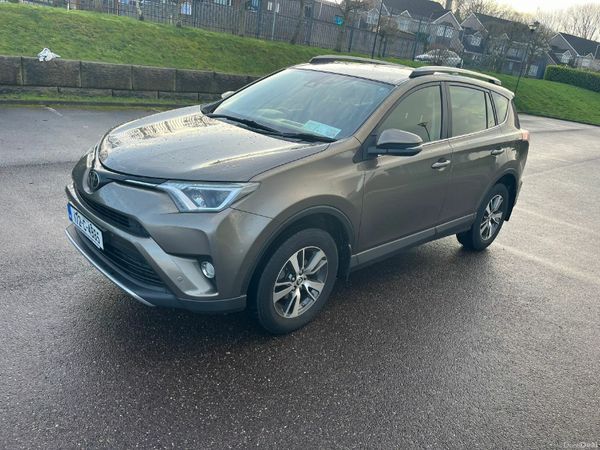Toyota RAV4 SUV, Diesel, 2017, Brown