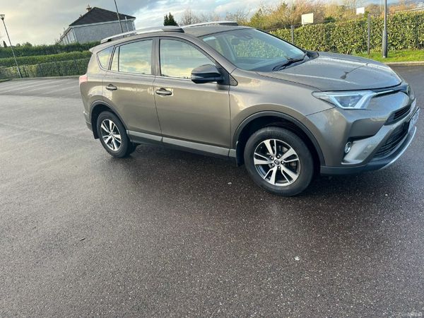 Toyota RAV4 SUV, Diesel, 2017, Brown
