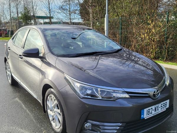 Toyota Corolla Saloon, Diesel, 2018, Grey