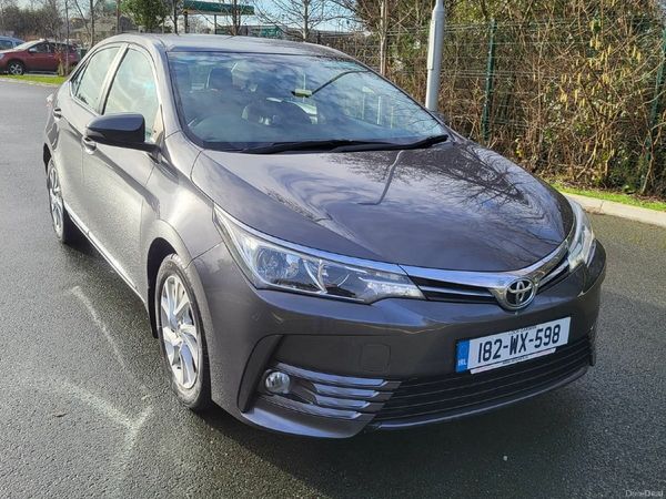 Toyota Corolla Saloon, Diesel, 2018, Grey