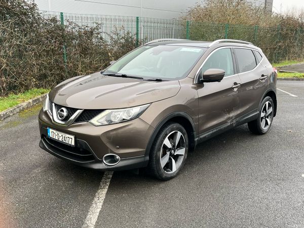 Nissan Qashqai SUV, Diesel, 2017, Brown