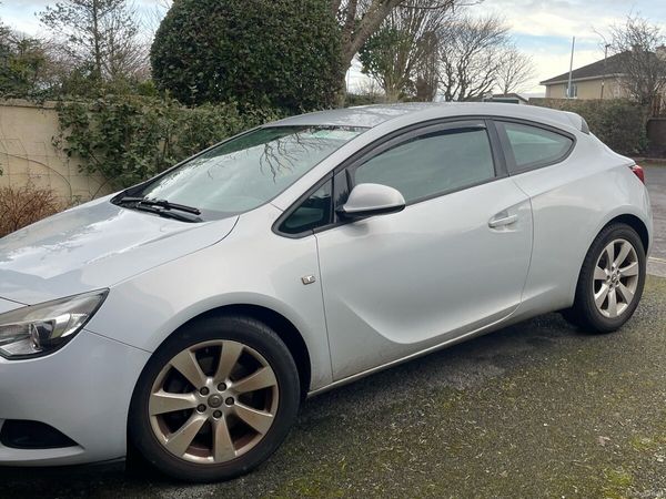 Opel Astra Hatchback, Petrol, 2012, Blue