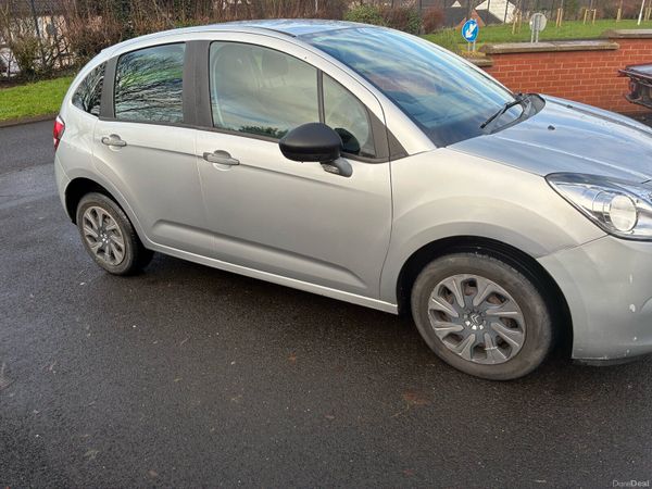 Citroen C3 Hatchback, Petrol, 2014, Silver