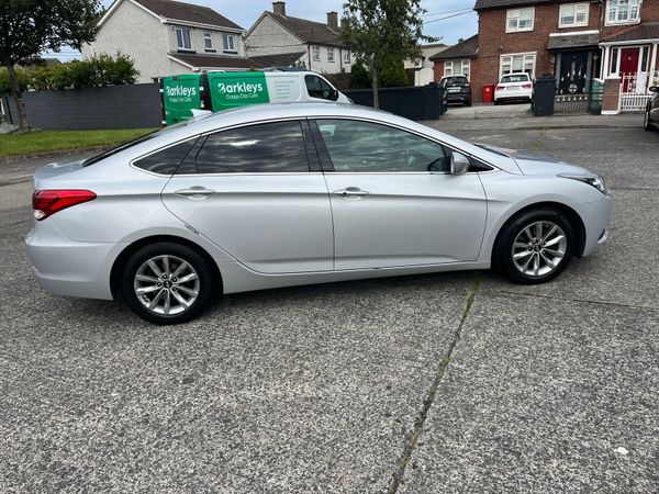 Hyundai i40 Saloon, Diesel, 2016, Silver
