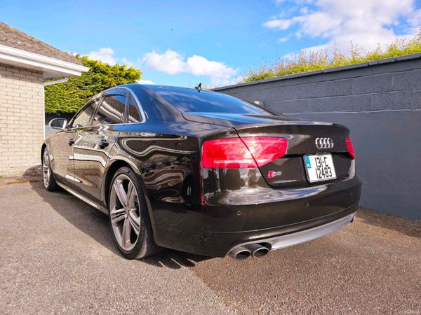 Audi S8 Saloon, Petrol, 2013, Black