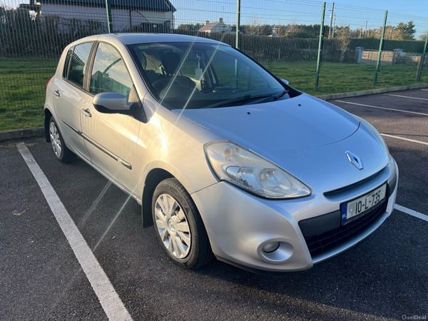 Renault Clio Hatchback, Ethanol Petrol, 2010, Silver