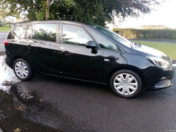 Opel Zafira MPV, Petrol, 2017, Black