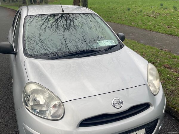 Nissan Micra Hatchback, Petrol, 2011, Silver