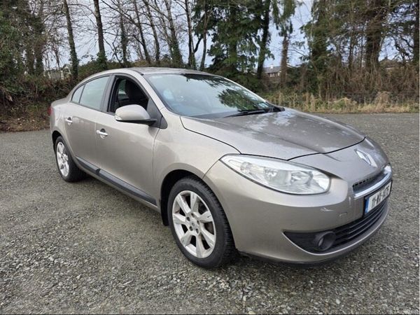Renault Fluence Saloon, Diesel, 2011, Gold