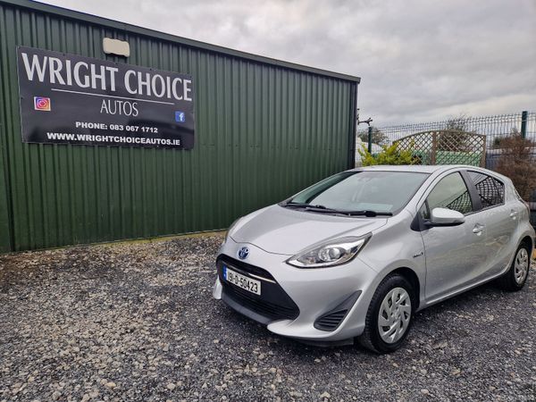 Toyota Aqua Hatchback, Petrol Hybrid, 2019, Silver