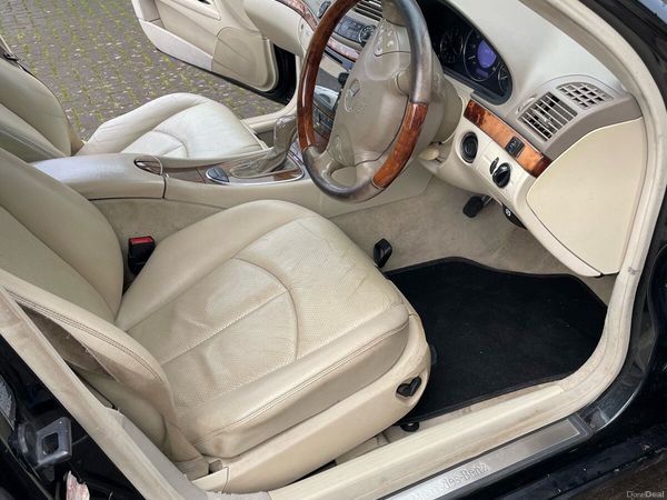 Mercedes-Benz E-Class Saloon, Petrol, 2005, Black