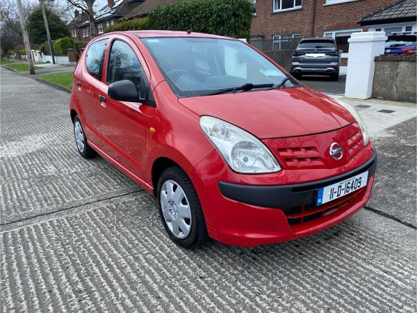Nissan Pixo Hatchback, Petrol, 2011, Red